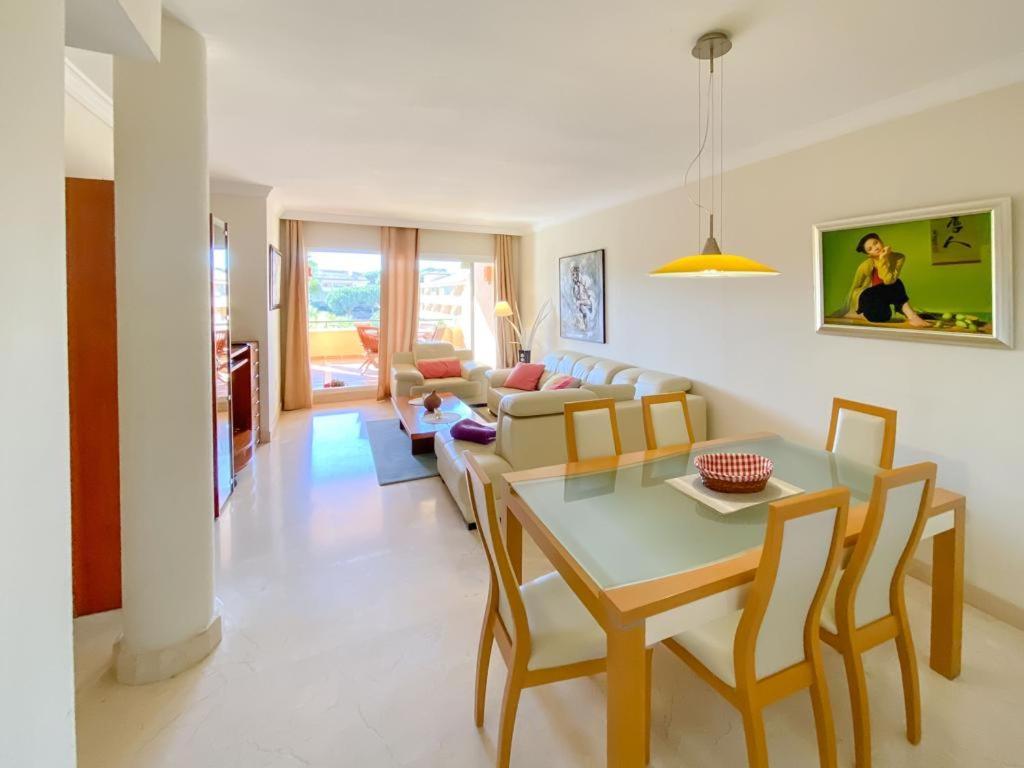 Apartamento En Los Patios De Santa Maria Golf Марбелья Экстерьер фото