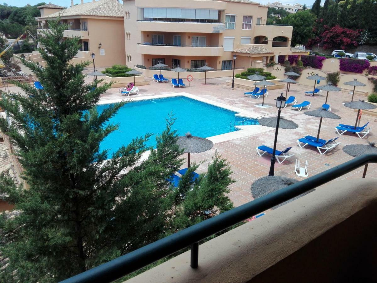 Apartamento En Los Patios De Santa Maria Golf Марбелья Экстерьер фото