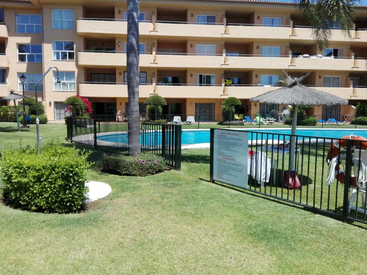 Apartamento En Los Patios De Santa Maria Golf Марбелья Экстерьер фото